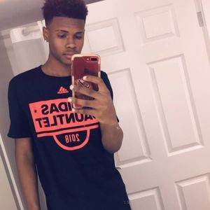 Meet your Posher, Sekou